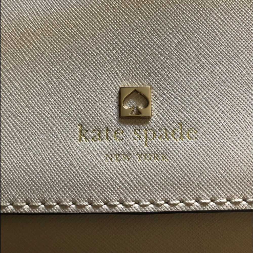 Kate 🖤 Spade Crossbody - Picture 4 of 8